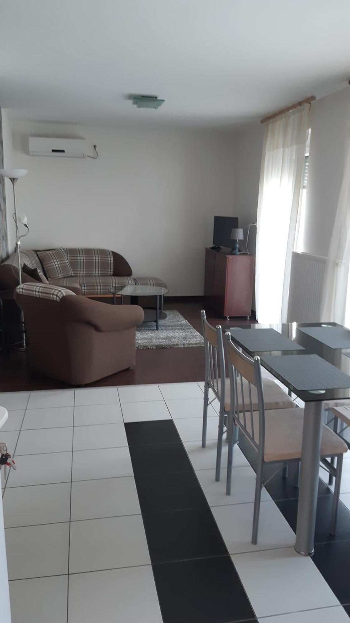 Mary Apartmanhaz Heviz Exterior photo